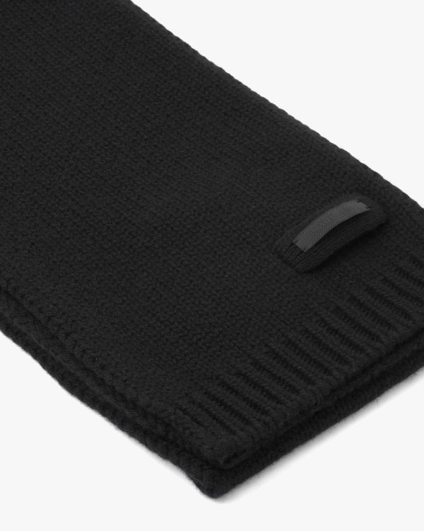 Black Cashmere scarf - Image 4