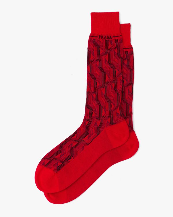 Red Superfine wool ankle socks