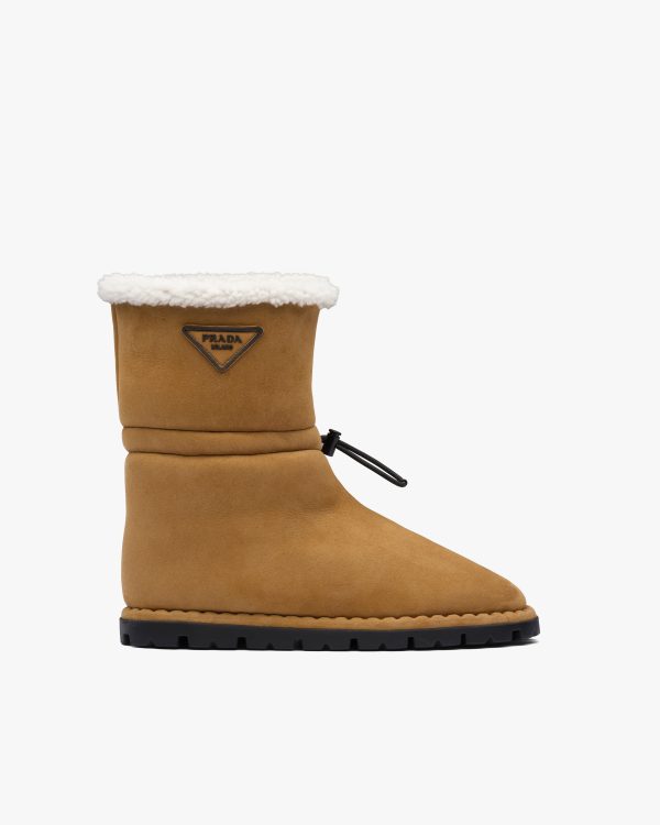 Cognac Shearling booties - Image 2