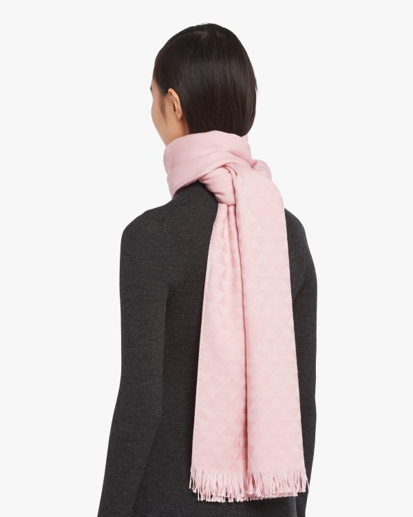 Alabaster Pink Jacquard cashmere scarf - Image 3