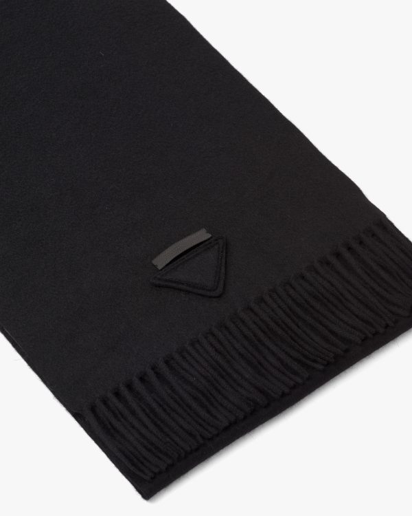 Black Solid color cashmere scarf - Image 3