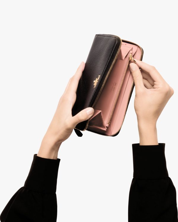 Black/powder Pink Large Leather Wallet - Image 3