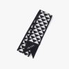 Black/white Printed twill scarf