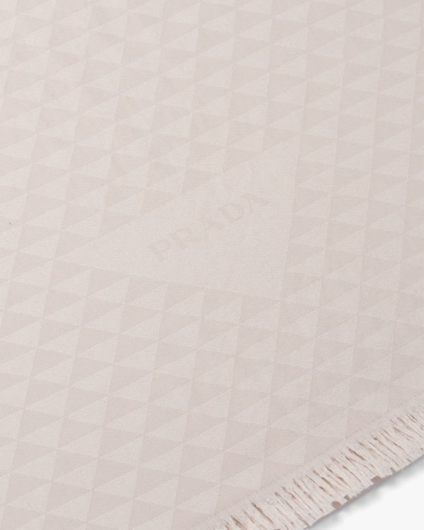 Chalk White Jacquard cashmere scarf - Image 2