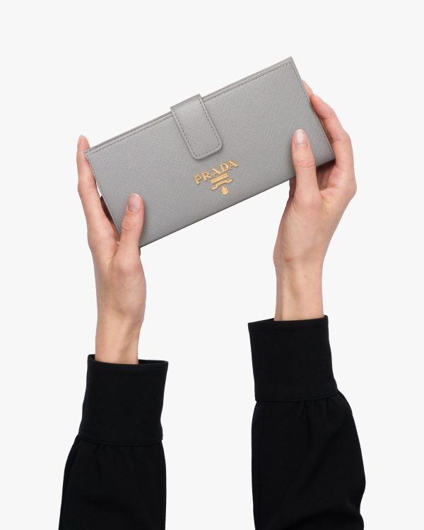 Cloudy Gray Large Saffiano leather wallet - Image 3