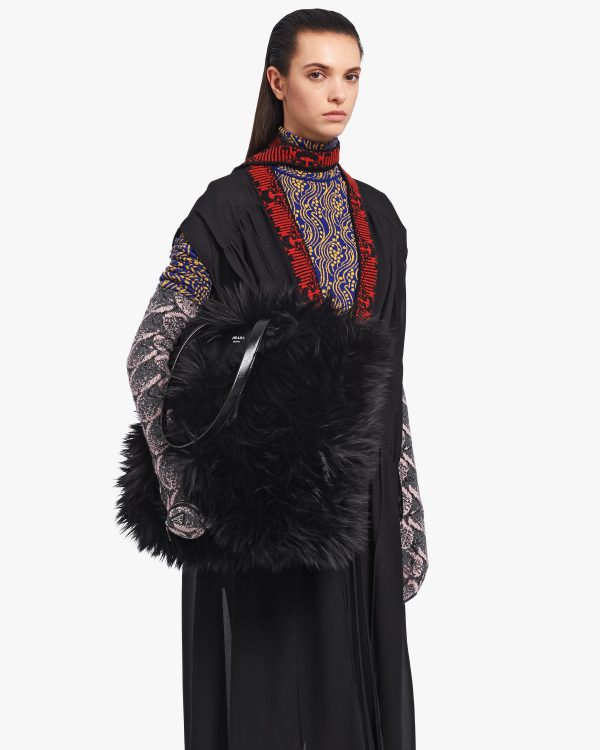 Black Faux fur fabric tote bag - Image 2