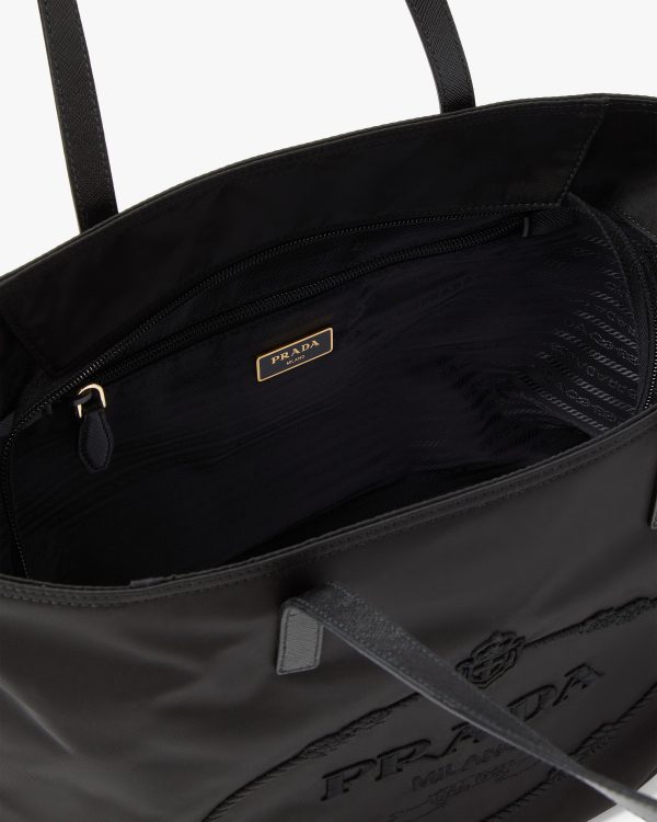 Black Nylon tote with embroidered logo - Image 5