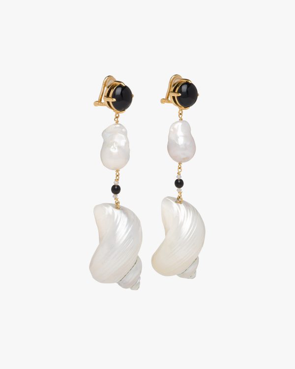 Pearl Gray Silver earrings with shells