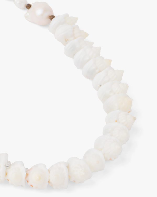 Tan Silver necklace with shells - Image 3