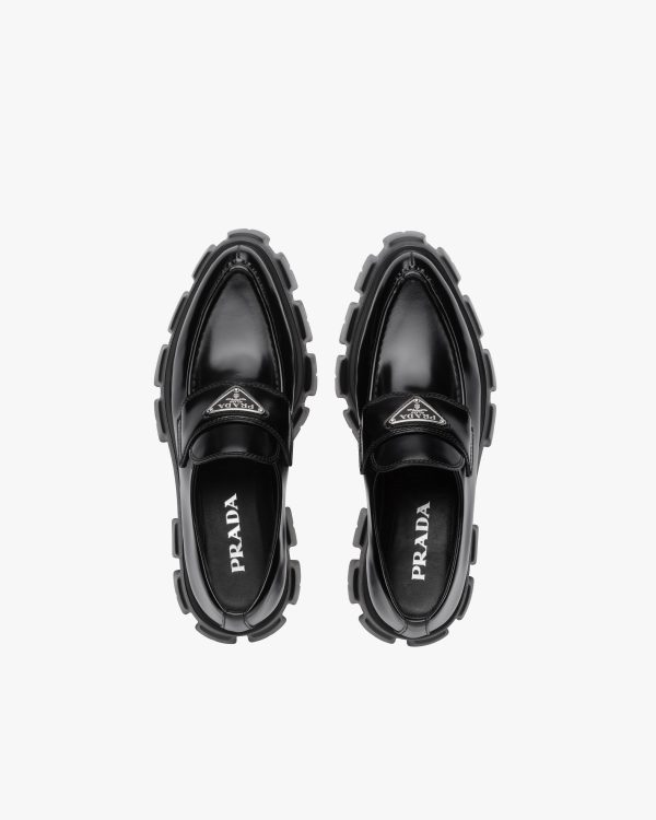 Black Monolith pointy brushed leather loafers - Image 4