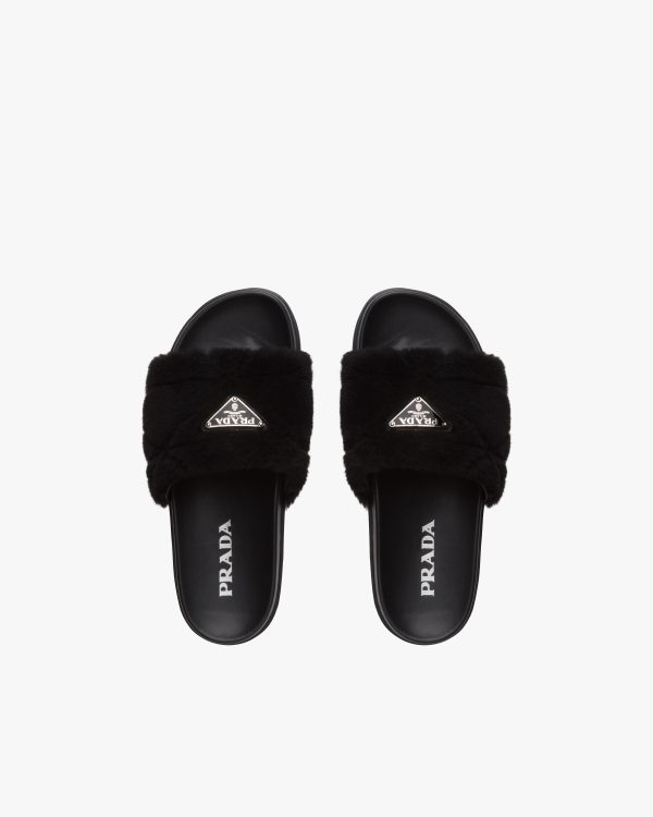 Black Shearling slides - Image 4