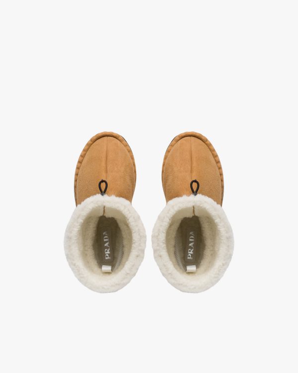 Cognac Shearling booties - Image 4