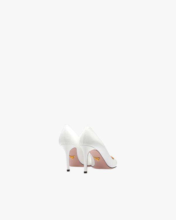White Saffiano textured patent leather pumps - Image 3