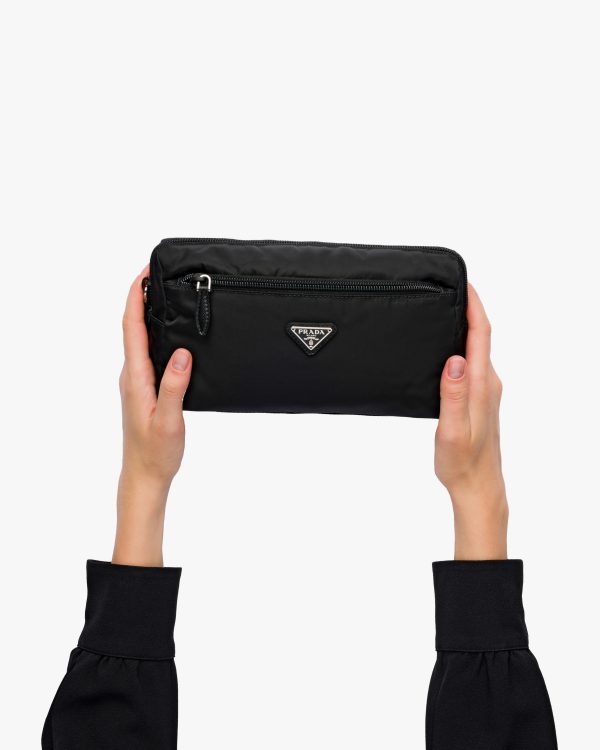 Black/astral Blue Re-Nylon pouch - Image 3